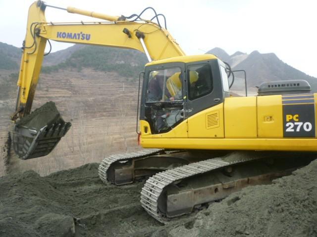 全国最大的小松配件批发商